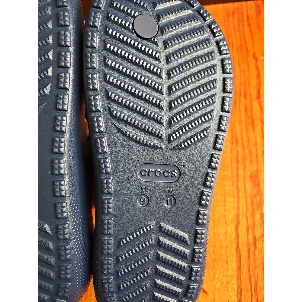 Crocs Classic Flip Flops 2.0 Mens 9 Womens 11 Navy Blue NEW - Picture 5 of 5